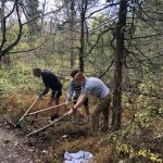 9th grade mountain bike trail maintenance at HIllandale Park, October 2022