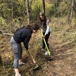 9th grade mountain bike trail maintenance at HIllandale Park, October 2022