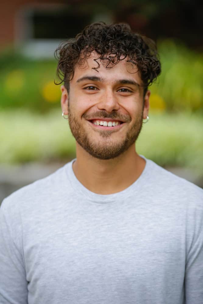 Diego Torres, 
Admissions Counselor
torresd@easternmennonite.org